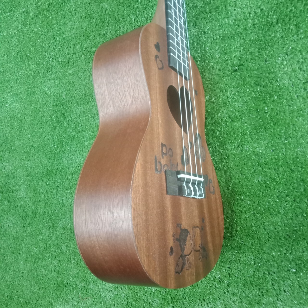 Đàn Ukulele Concert Mahogany VA02